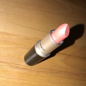 Plink! STUNNING pink-golden diva MAC LIPSTICK